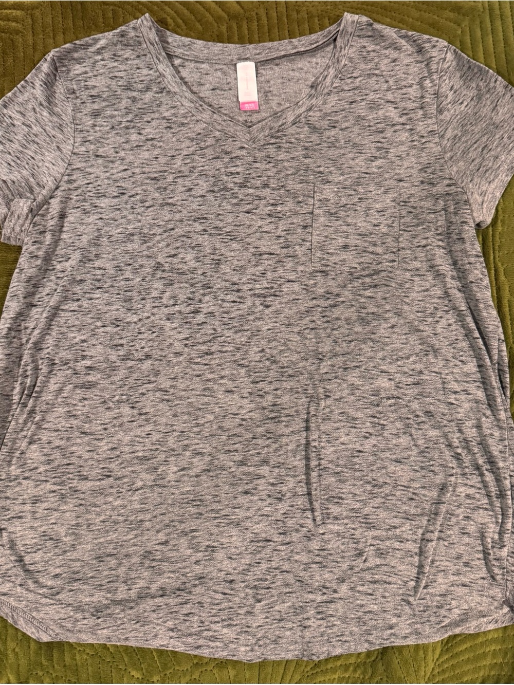 No Boundaries Women's XL Semi-Sheer Heather Gray Short Sleeve Workout Athletic T